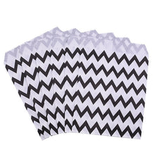 Load image into Gallery viewer, 25Pcs 18x13cm Kraft Paper Biscuit Candy Bags Gift Packing Pouch Birthday Party Decoration Dessert Candy Bar Bag Snack Cookie Bag