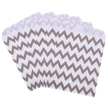 Load image into Gallery viewer, 25Pcs 18x13cm Kraft Paper Biscuit Candy Bags Gift Packing Pouch Birthday Party Decoration Dessert Candy Bar Bag Snack Cookie Bag