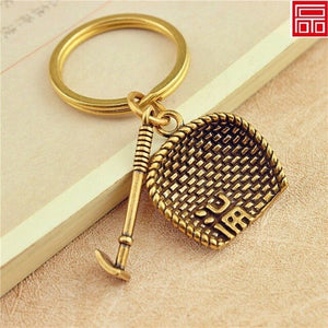 Handmade Chinese style pure brass keychain pendant accessories creative personality retro dustpan car key pendant