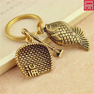 Handmade Chinese style pure brass keychain pendant accessories creative personality retro dustpan car key pendant