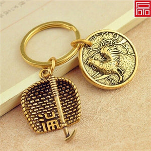 Handmade Chinese style pure brass keychain pendant accessories creative personality retro dustpan car key pendant