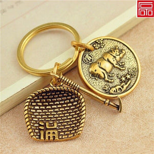 Handmade Chinese style pure brass keychain pendant accessories creative personality retro dustpan car key pendant