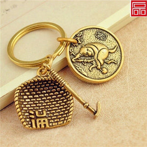 Handmade Chinese style pure brass keychain pendant accessories creative personality retro dustpan car key pendant